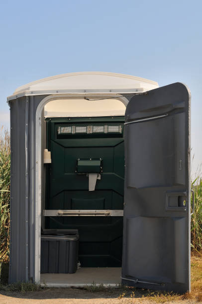 Best Porta potty rental near me  in Dodgeville, WI